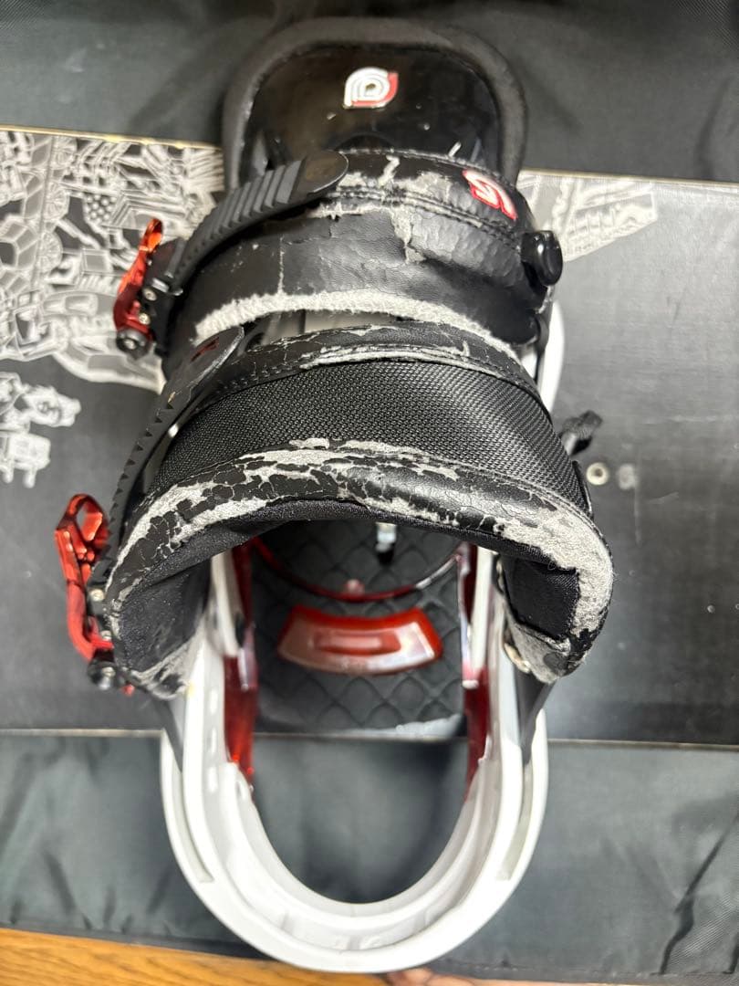 バートン スノボ板 ELITE51 150cm ビンディング・スノボケース付き