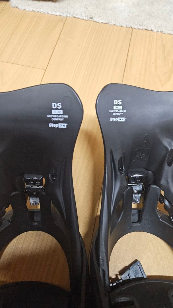 FLUX DS スノーボード ビンディング