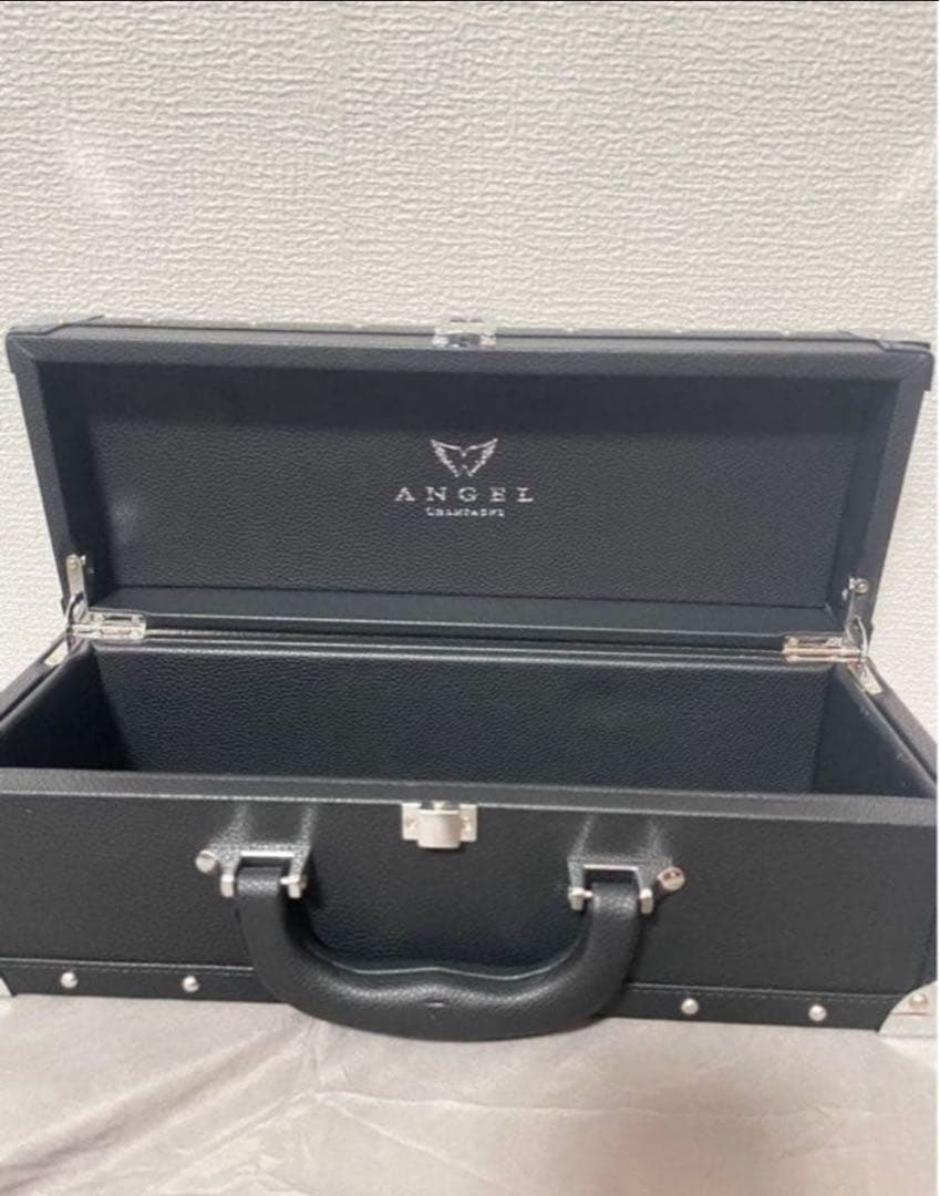 ［未使用］エンジェル　シャンパン　ブラック　 専用ケース付き