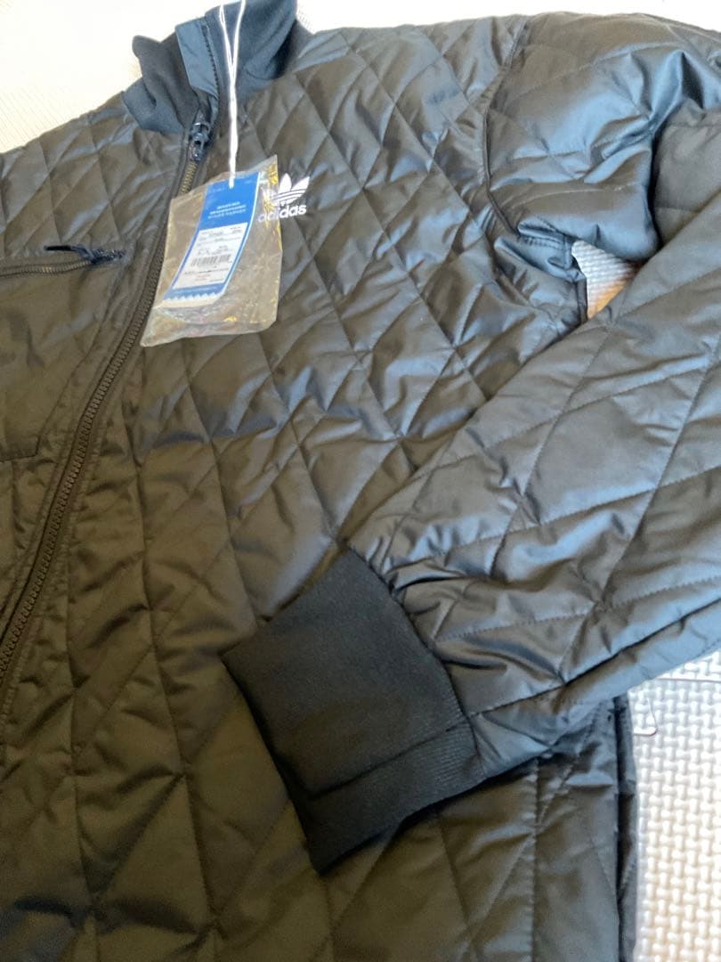 アディダス（adidas） オリジナルス　クラシックス キルト ジャケット