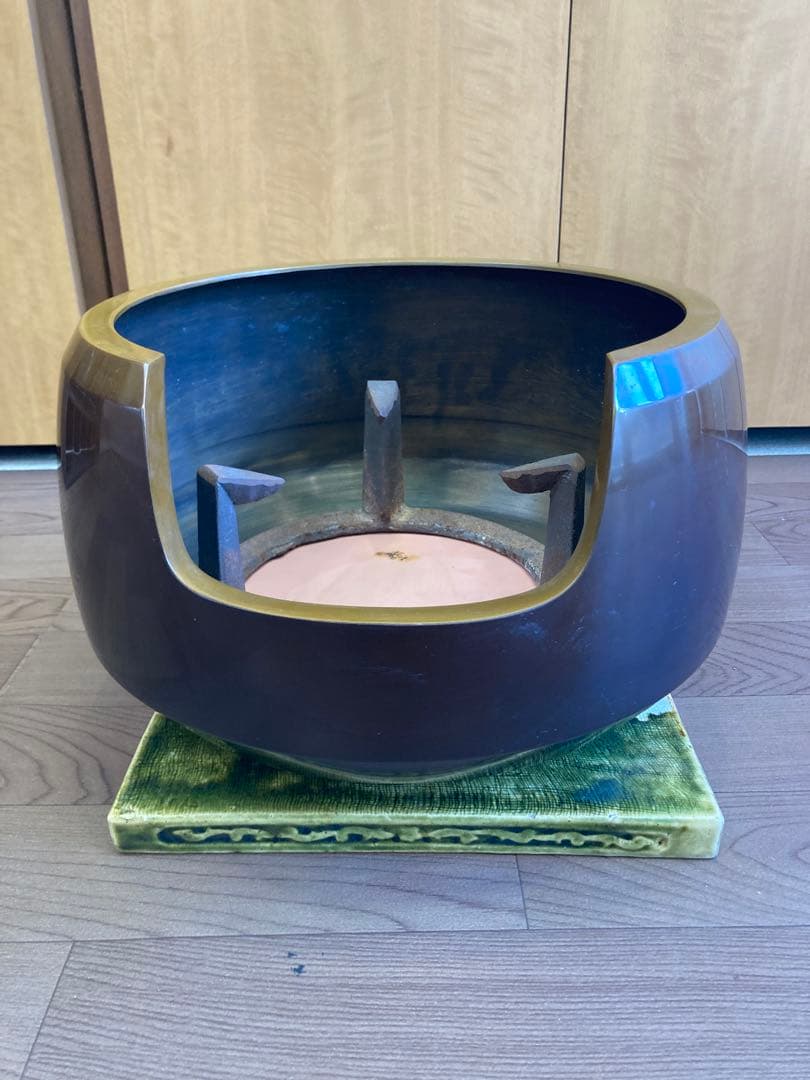 唐銅風炉 五徳 底瓦 織部敷瓦 箱付 茶道具 釜 茶釜