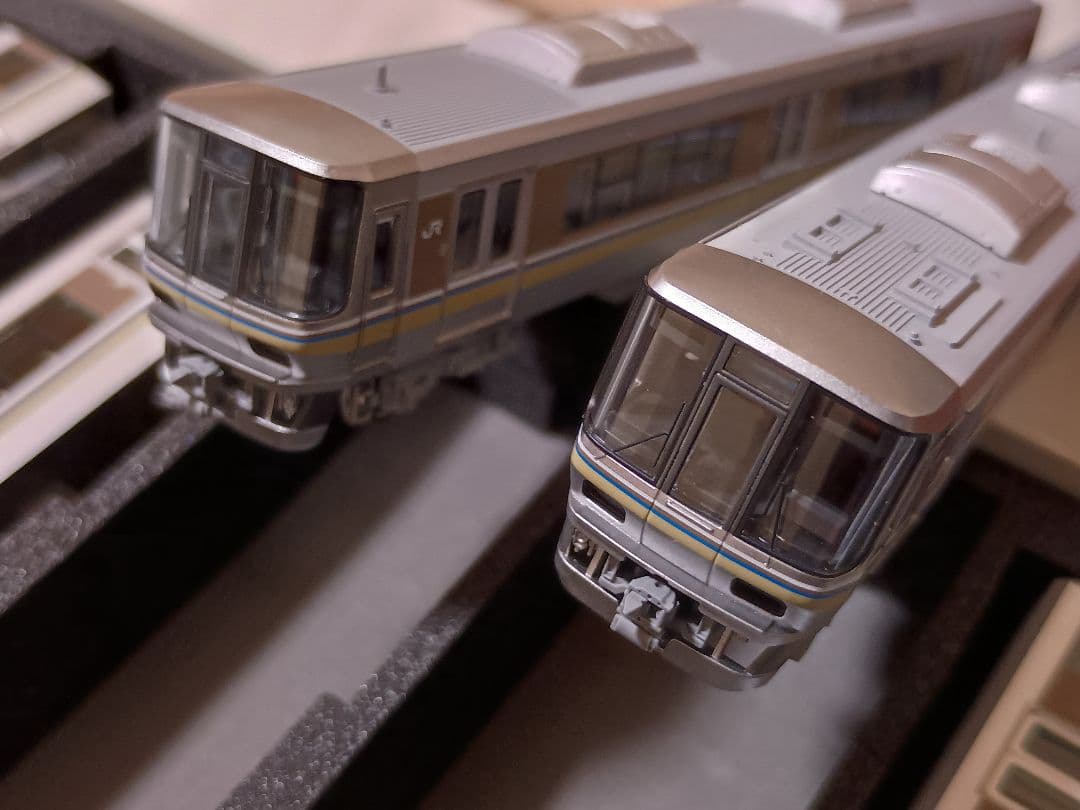 TOMIX 223系2000番代 1次車 幌なしタイプ