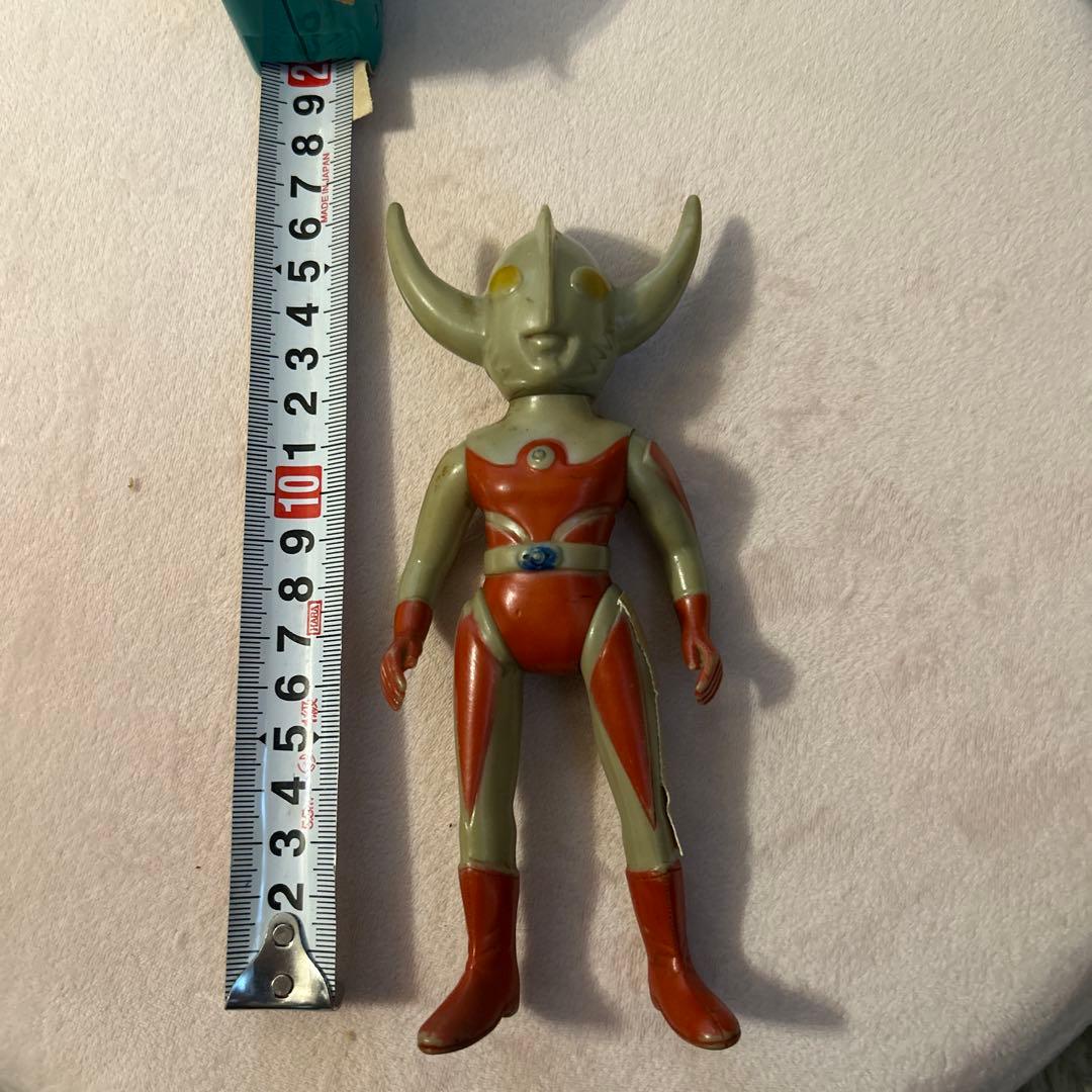 ウルトラの母フィギュア 約16cm