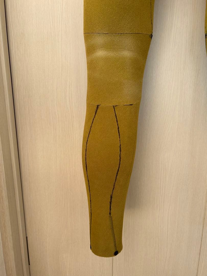 セール　RASH ウェットスーツ　セミドライ　ブラックエディション　6ミリ