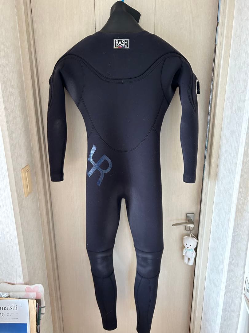 セール　RASH ウェットスーツ　セミドライ　ブラックエディション　6ミリ