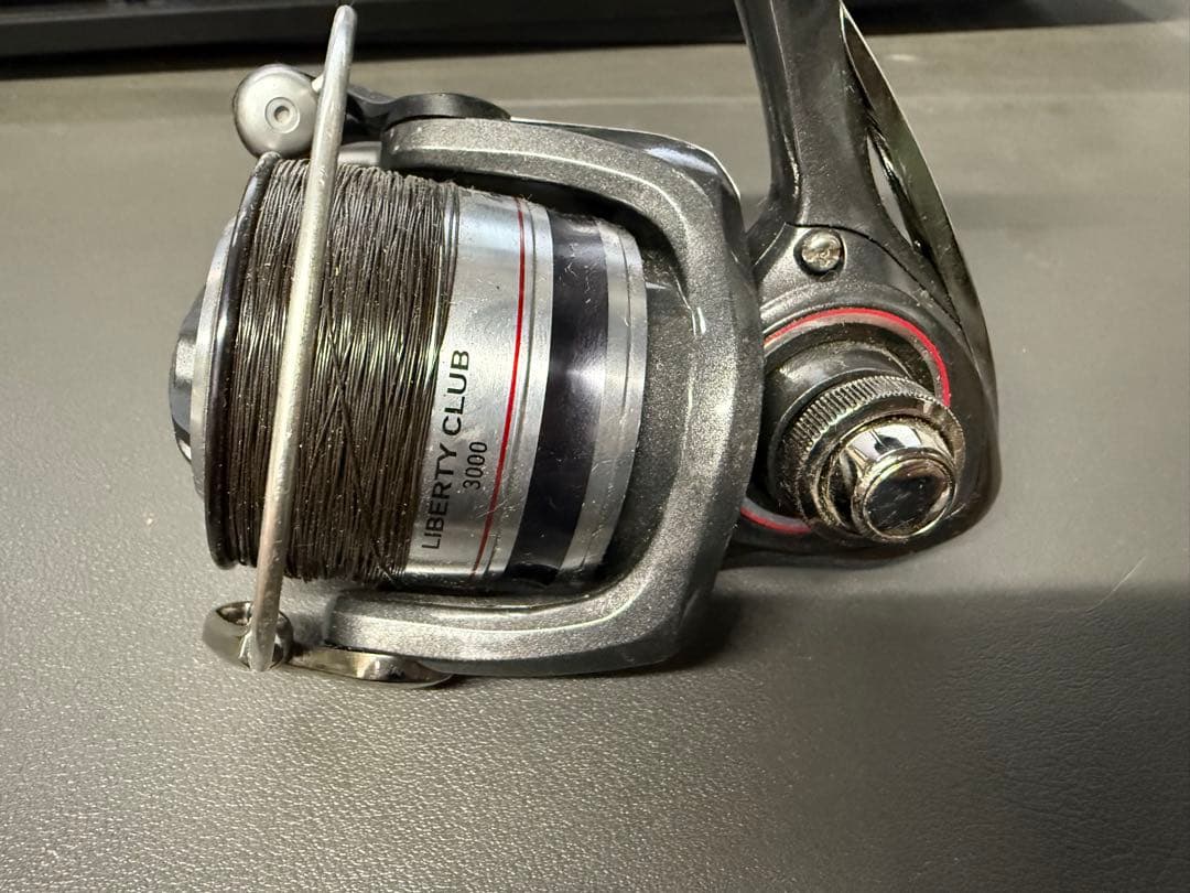 ダイワ　LIBERTY CLUB 3000 スピニングリール