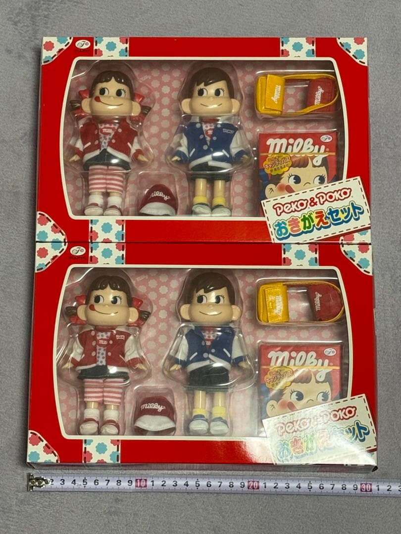 未開封　不二家　ペコ＆ポコ　おきがえセット　2箱　ミルキーは食べれません‼️