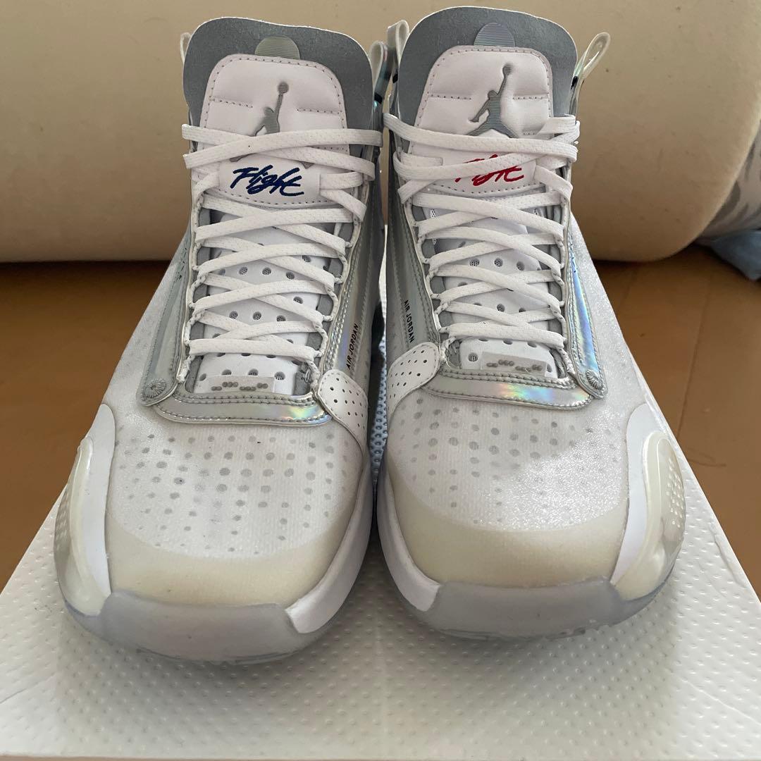 Air Jordan 34 ホワイト/グレー