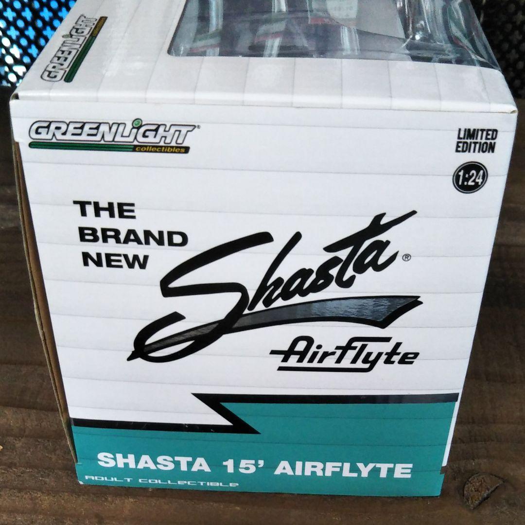 GREENLIGHT　シャスタ　shasta　1/24　トレーラー　ミニカー　緑