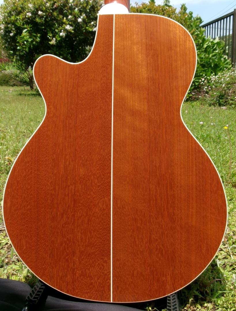 美品！2016年 Takamine PTU121C-VN　日本製・ハンドクラフト