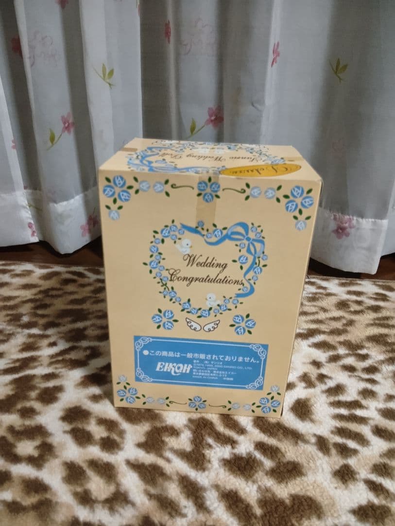 ハローキティダニエル箱入りウエディングドール非売品新品未使用