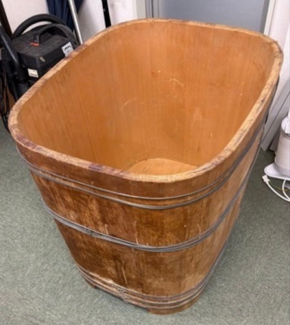 檜風呂　ひのき風呂