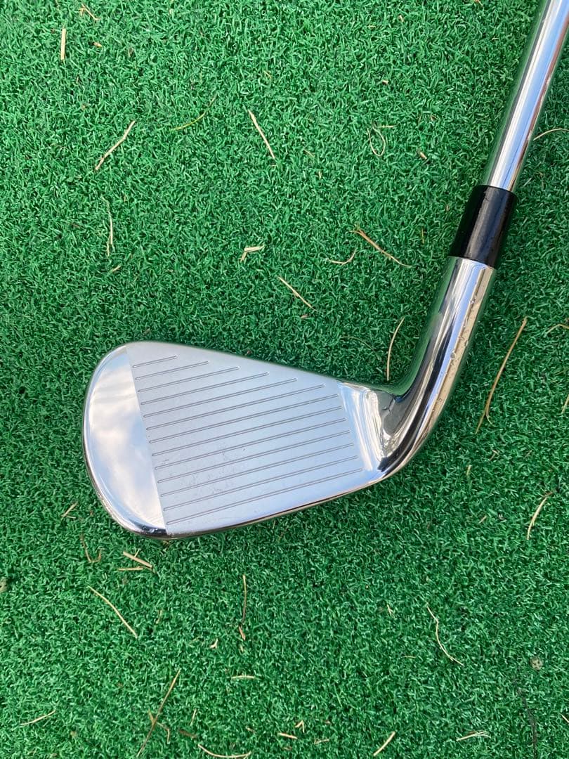 美品！キャロウェイ　アイアン ROGUE ST PRO TUNGSTEN 7番