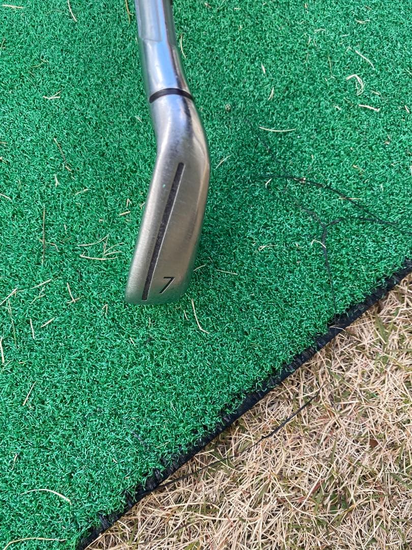 美品！キャロウェイ　アイアン ROGUE ST PRO TUNGSTEN 7番