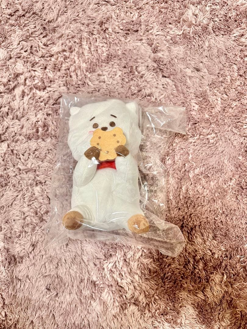 ＢＴＳ　グッズ　JINくん寄り