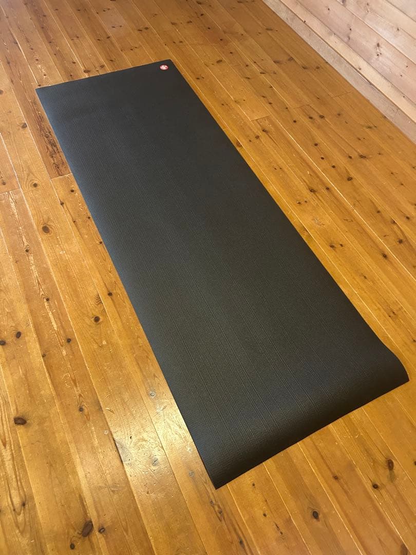 Manduka 6mm ブラックマットPRO