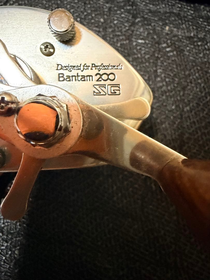 Bantam 200 ベイトリール