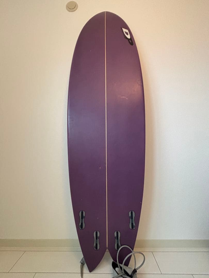 値下げしました！！ デニスパング　6'8 紫色　カバー　リーシュ　フィン付き