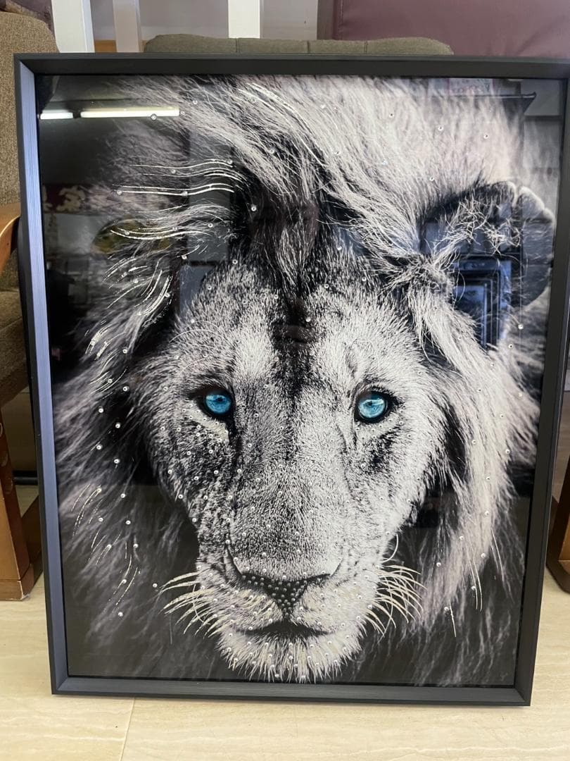 ガラスアートパネル　ライオン　キラキラ　絵画　額縁　アートフレーム　スタッズ