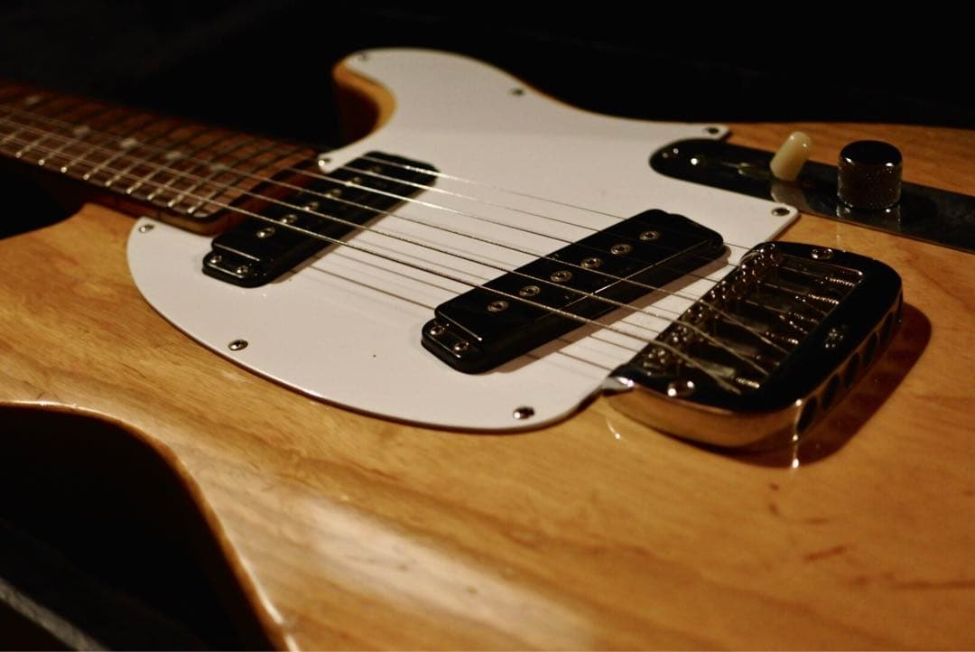 今月末まで限定価格　G&L USA ASAT Signature Natural