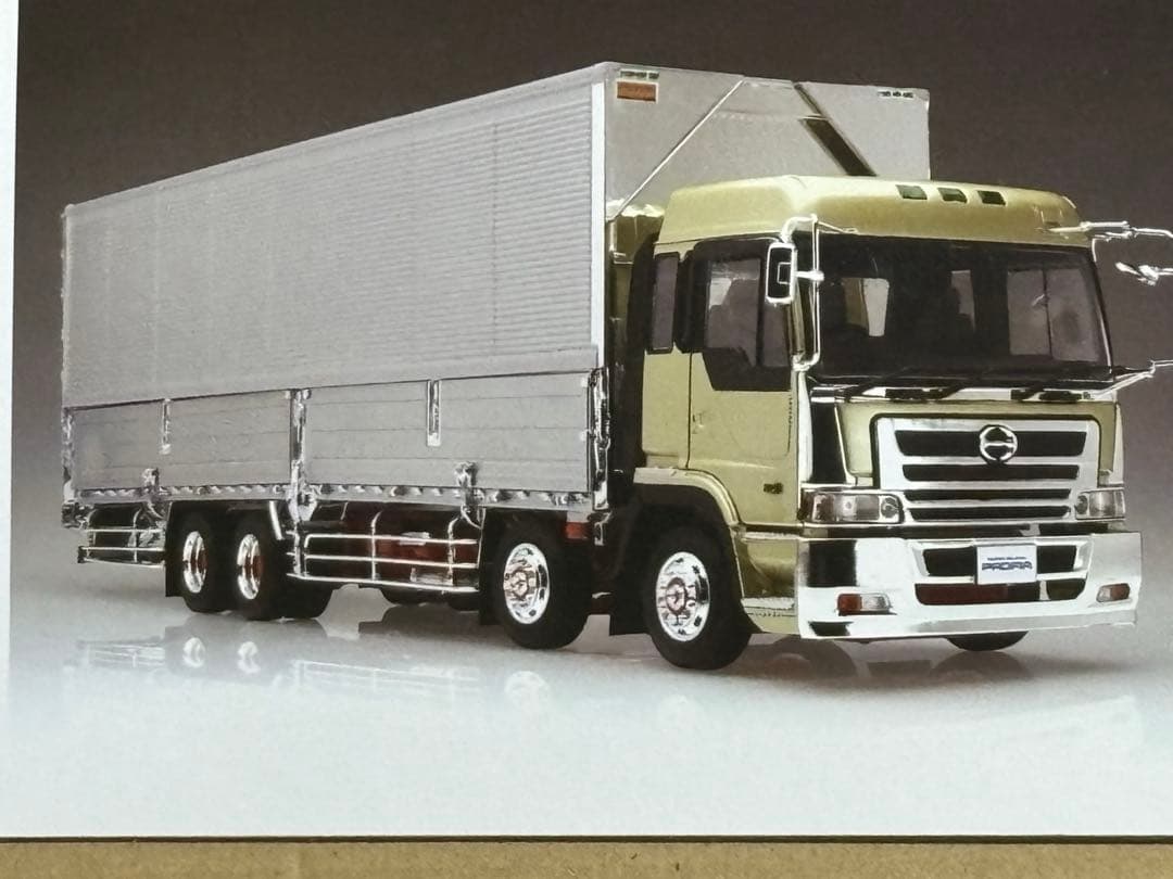 1/32アオシマデコトラ　ヘビーフレイト日野スーパードルフィンプロフィア