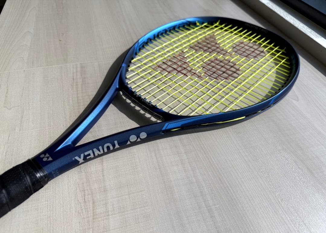 大坂なおみ選手 直筆サイン ラケット