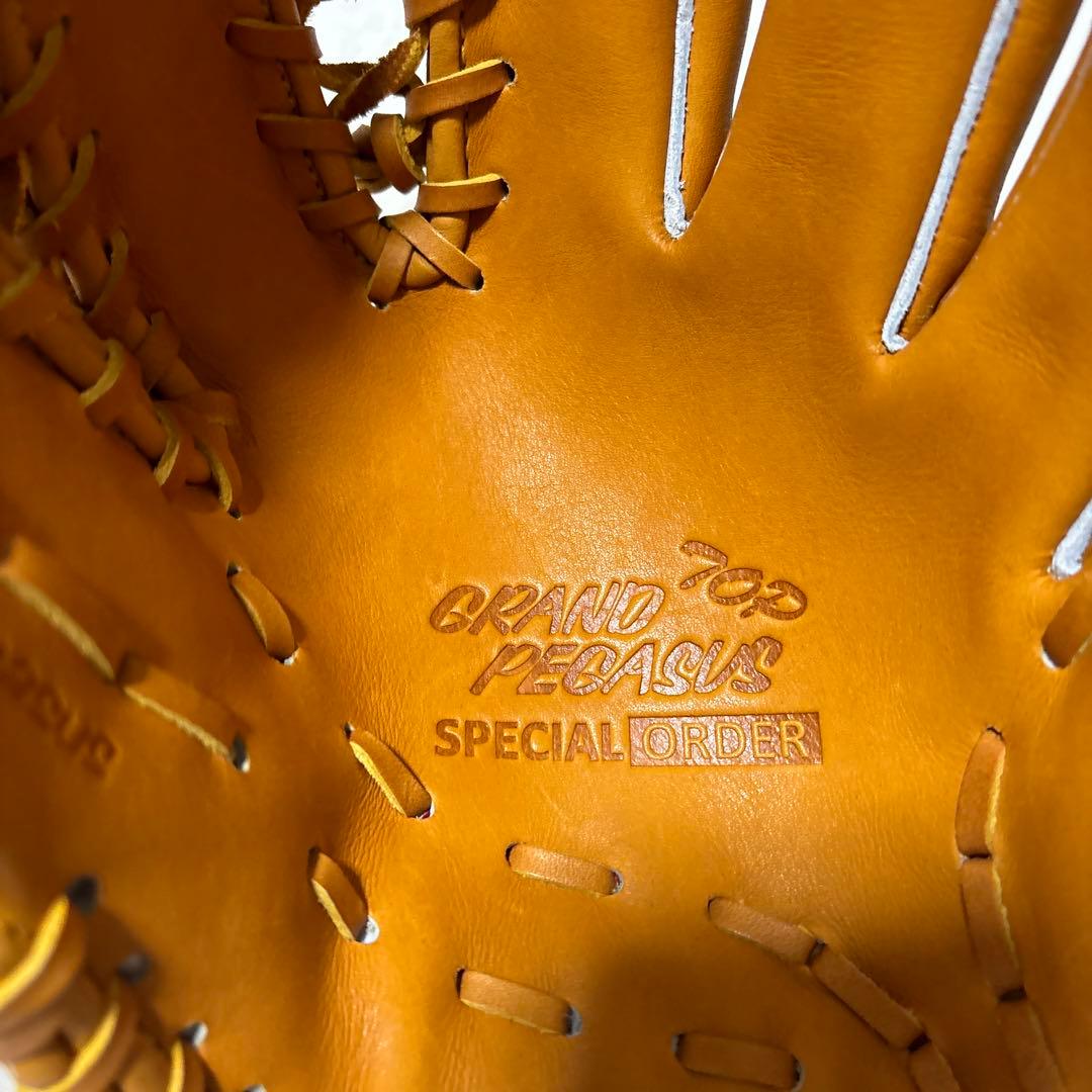 定価税込42900円！ワールドペガサス　硬式軟式兼用　内野手用新品未使用