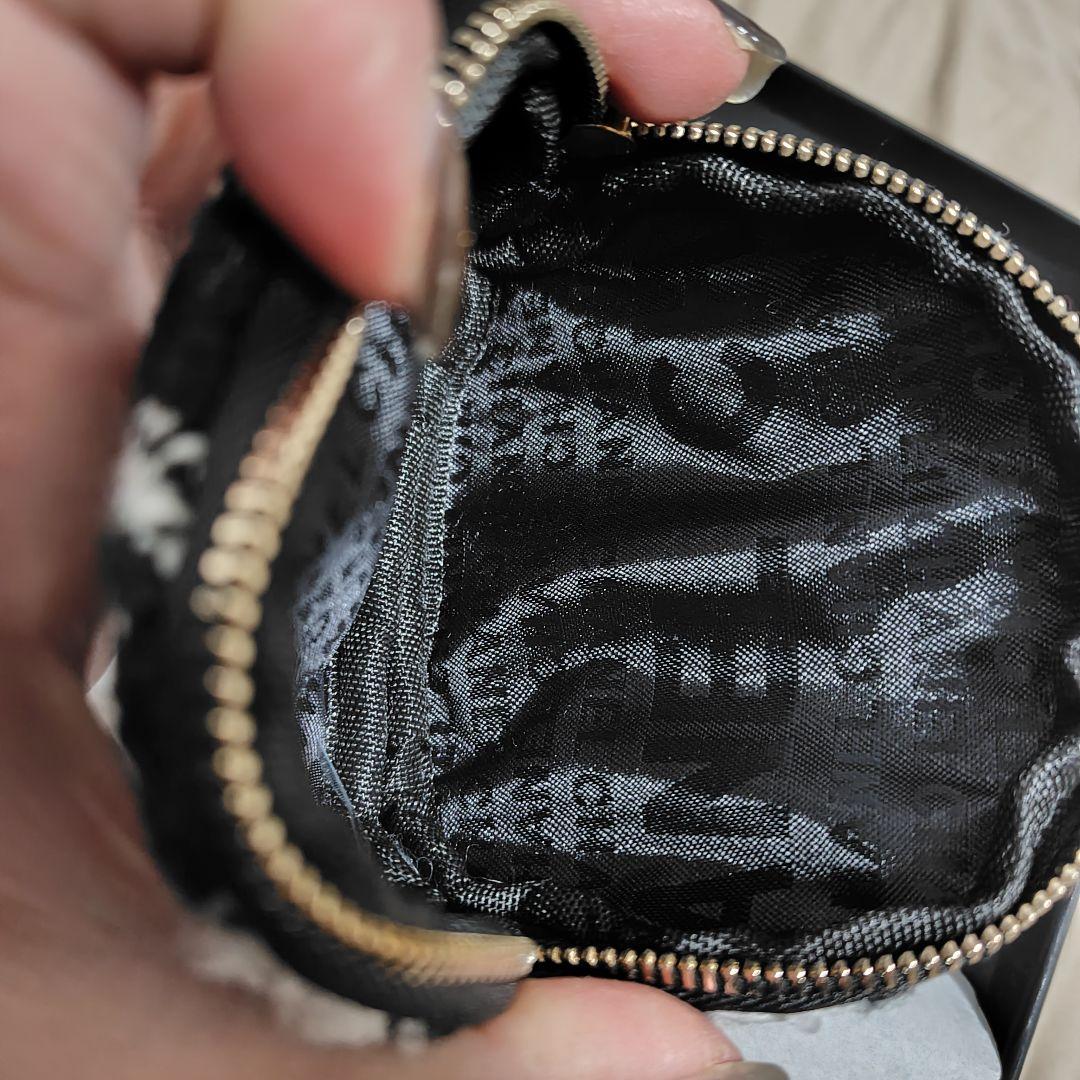 ♡CHANEL♡ スマホショルダーバッグ✨新品・未使用✨