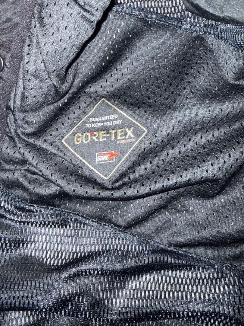 VOLCOM/ボルコム　L GORE-TEX JACKET Sサイズ