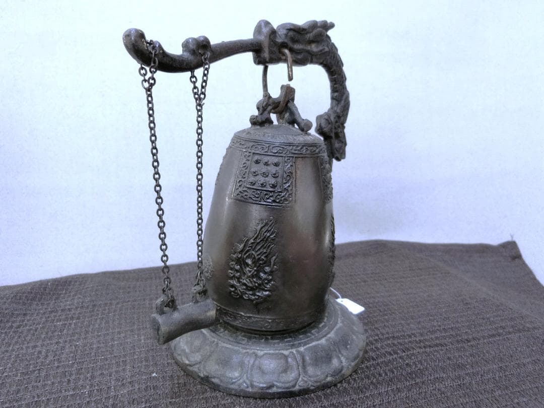 小振りで希少！【茶道具　喚鐘　合図鐘青銅　吊り鐘・E14】★インテリア　美術工芸