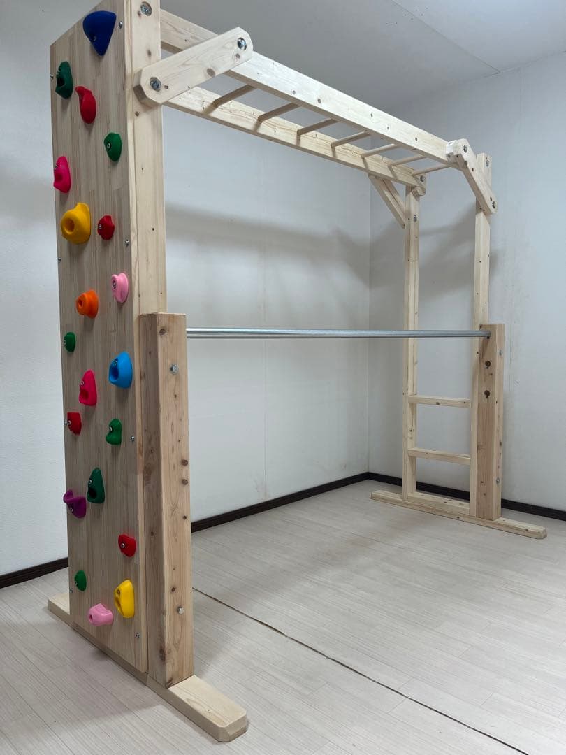 ねこ様　完成写真　うんていタイプC 長さ＋　ボルダリング　鉄棒　ターザンロープ