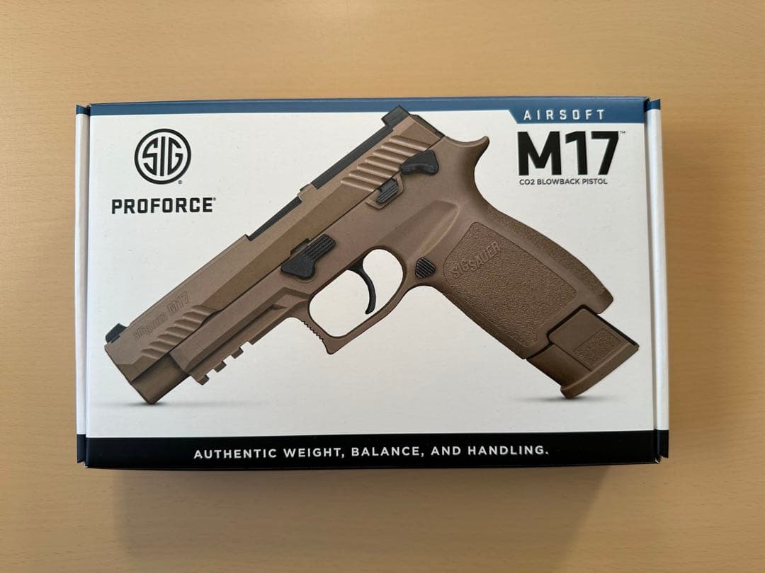 LAYLAX SIG SAUER M17 CO2 ガスブローバック