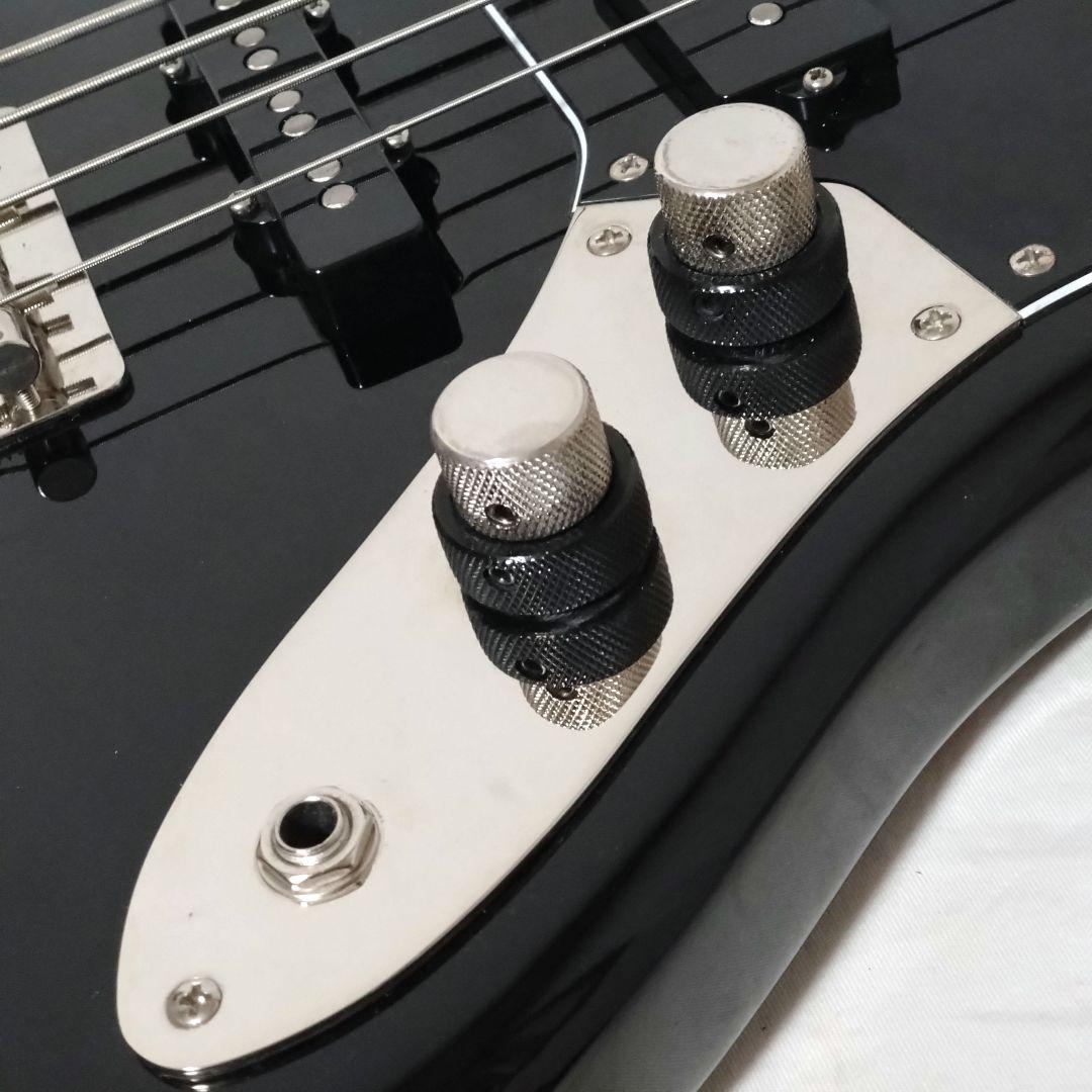 Squier　スクワイヤー　Classic Vibe　Jaguar Bass