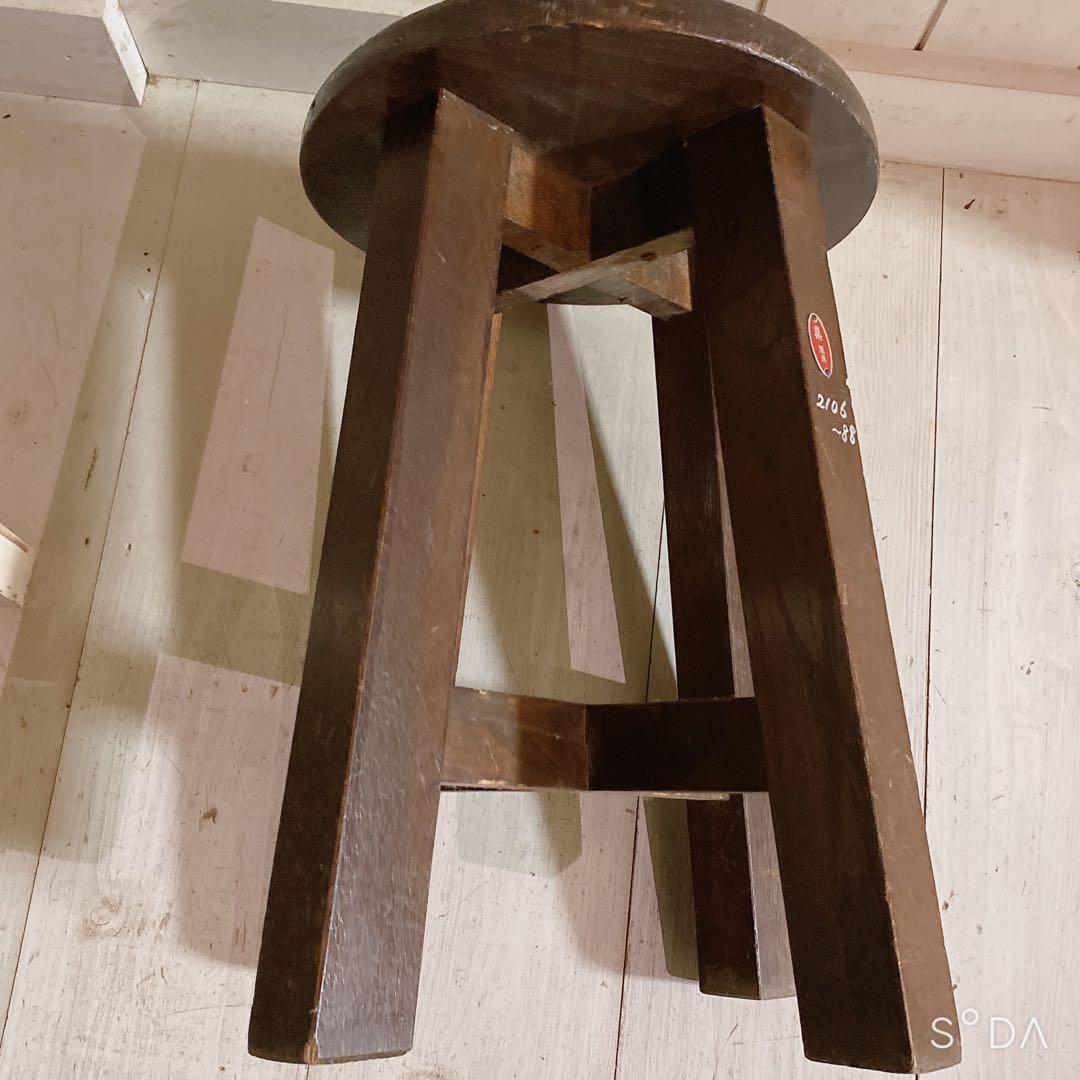 アンティークチェア 古い椅子 レトロ