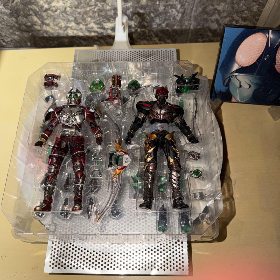 MASKED RIDER GARREN & CHALICE フィギュアセット