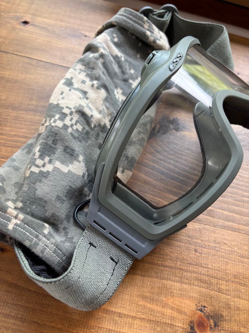 ESS ゴーグル 調整可能ストラップ付き　ファン付き