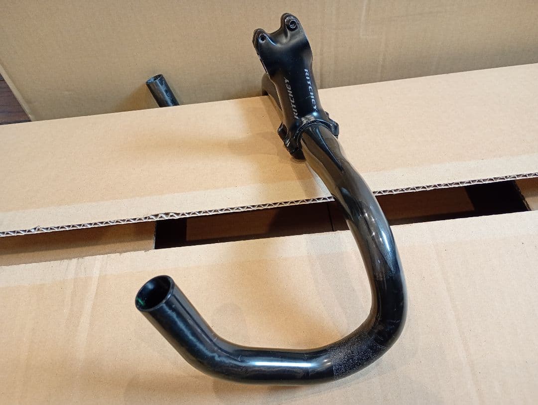 RITCHEY SUPERLOGIC カーボンハンドル　ステムつき