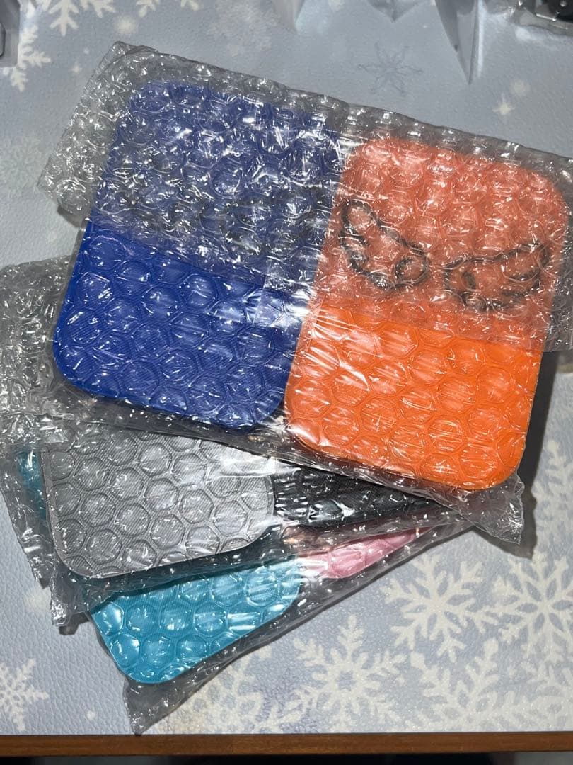 翼デザイン ピンク四角形アート用品