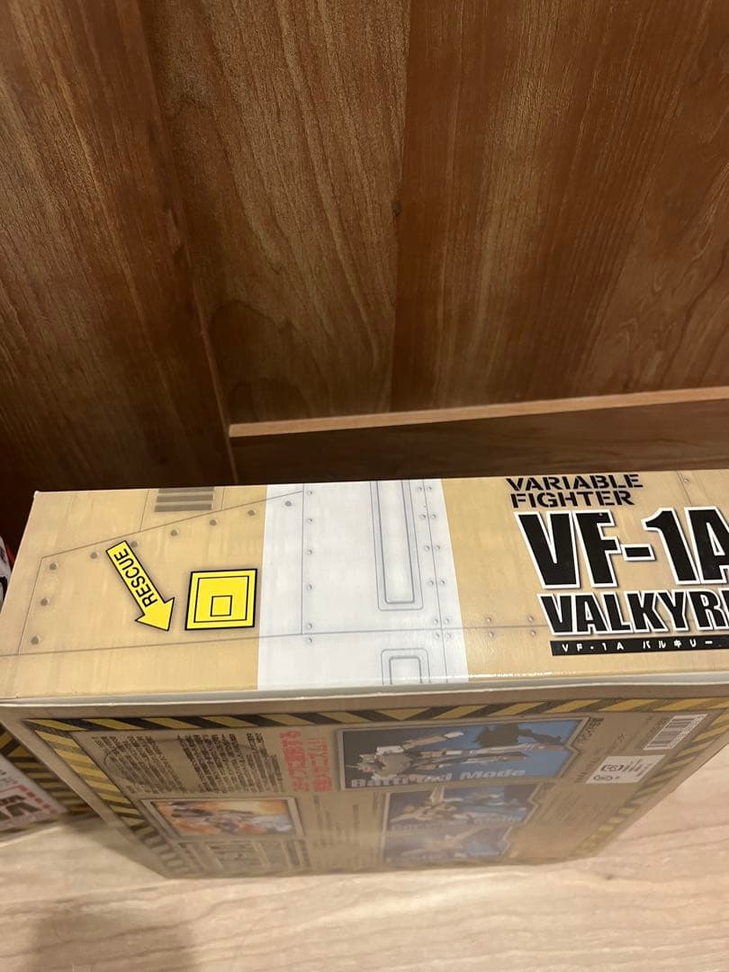 未開封　バルキリー 1/72 スケール 4体セット