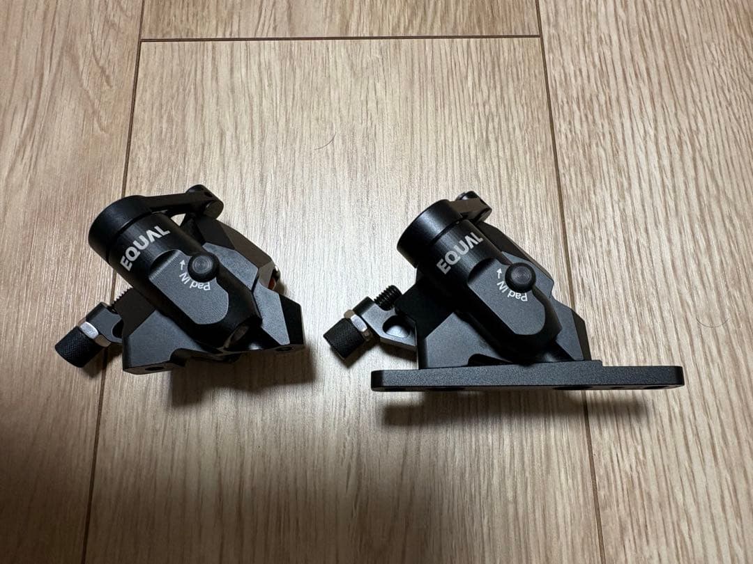 グロータック equal 機械式ディスクブレーキキャリパー　ブラック