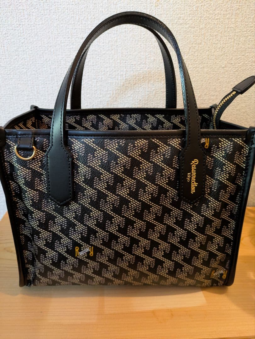 レザレクション　ラニウススクエアミニ