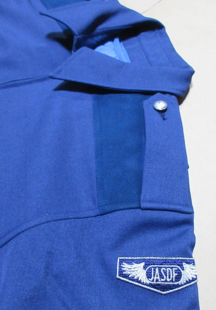 ４号：航空自衛隊のジャンパー（Ｓサイズ）