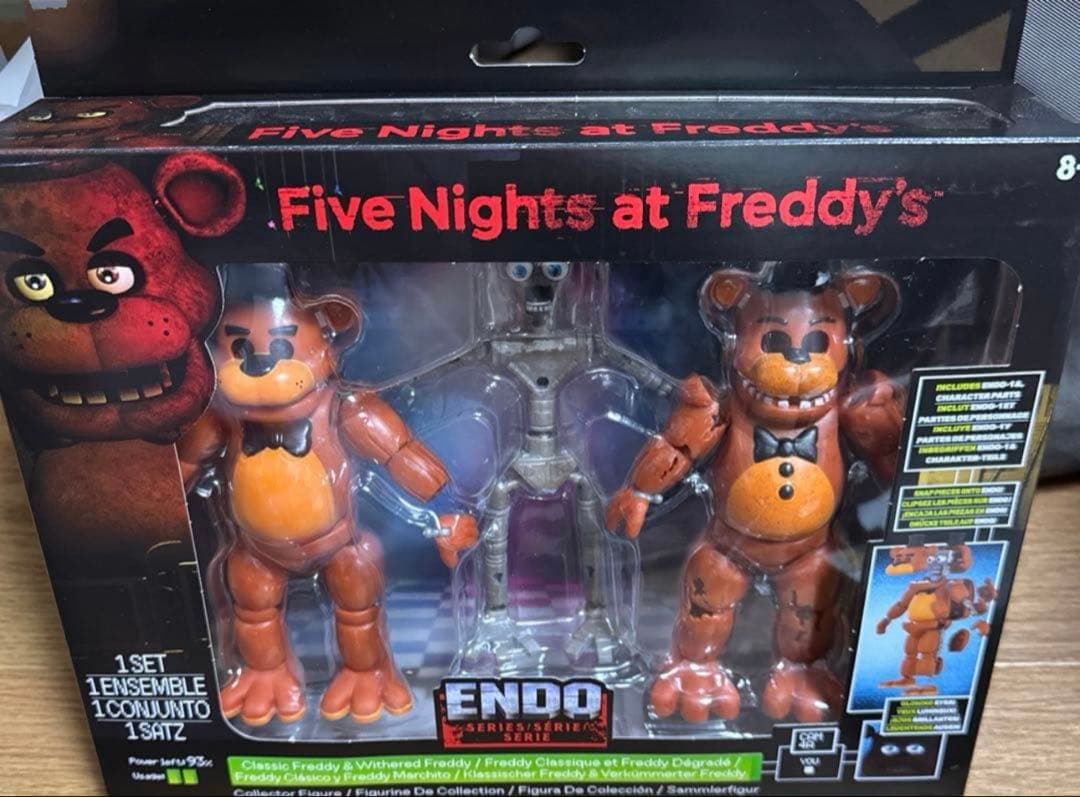 ファイブ・ナイツ・アット・フレディーズ 着せ替え アクションフィギュア フレディ