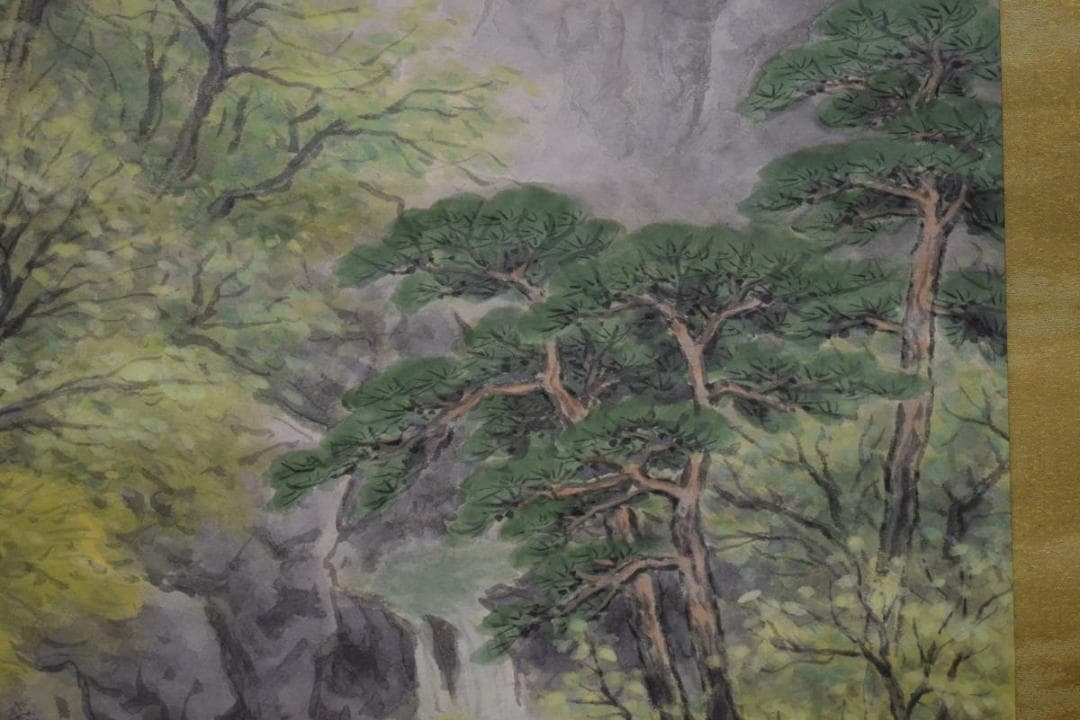 真作/山下巌/渓澗飛泉/山水図/絹表装/桐共箱二重箱付/布袋屋掛軸HH-967