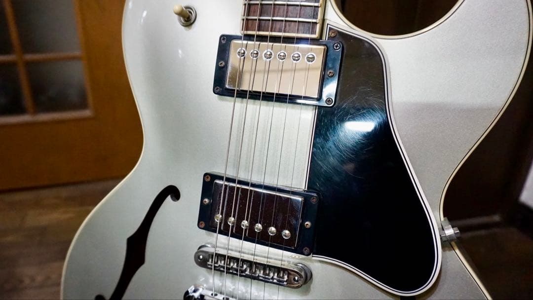 Gibson ES 137 Classic Silver 2007年製 USA