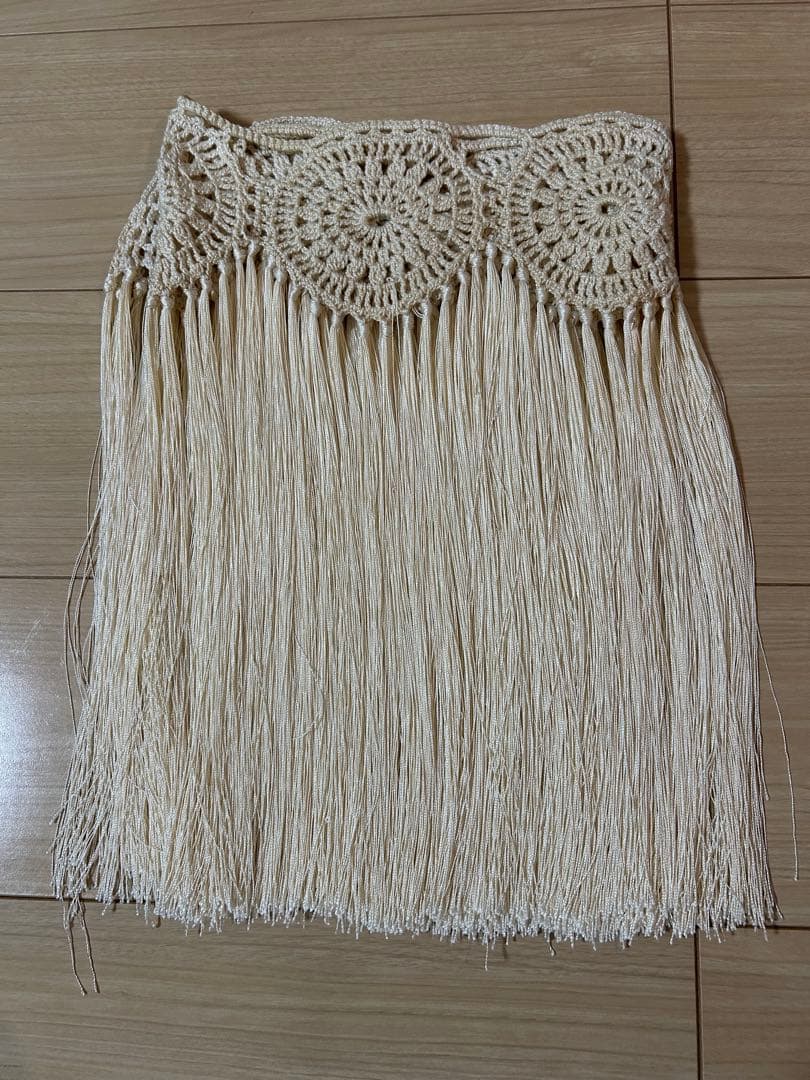 フラメンコ シージョ オフホワイト　クロチェ　SONIA JOHNES