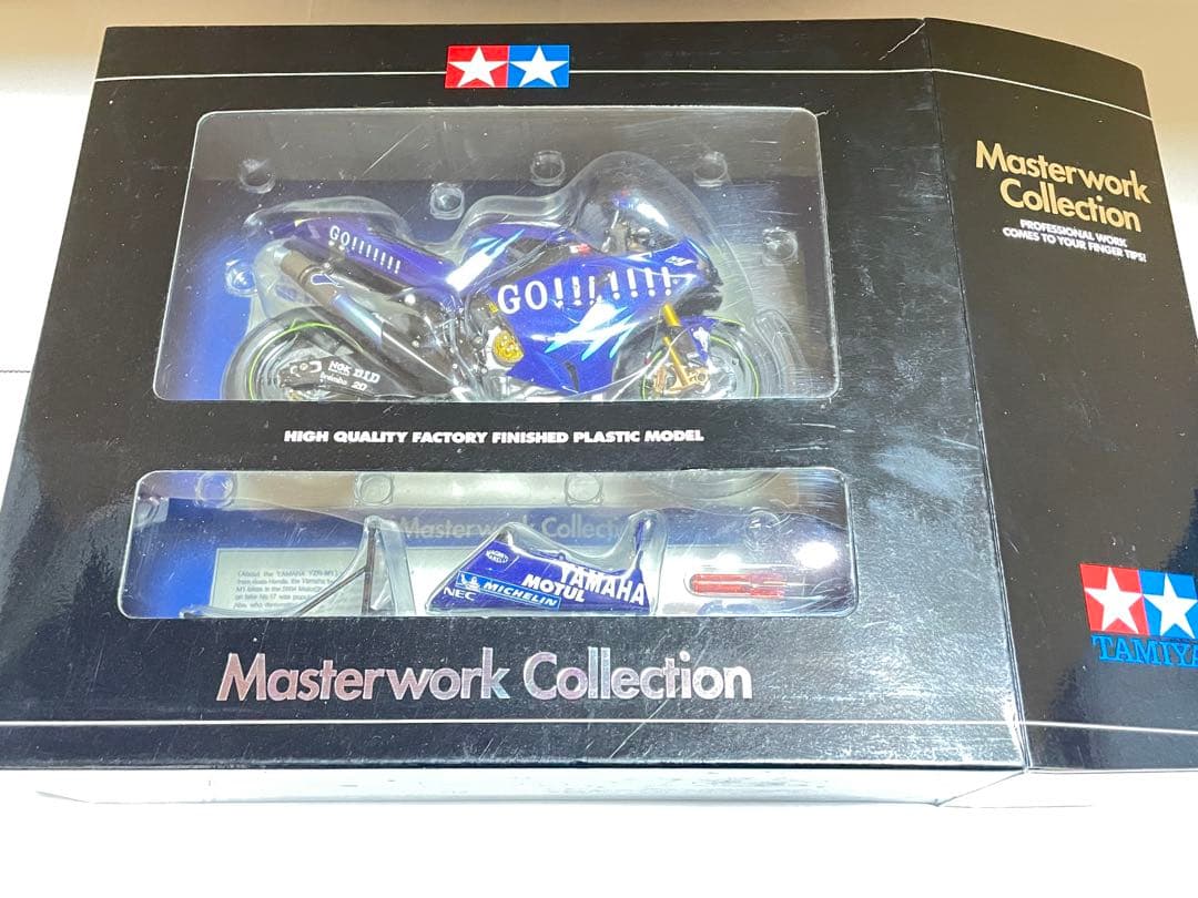 TAMIYA マスターワークコレクション 1/12 ヤマハYZR-M1'04