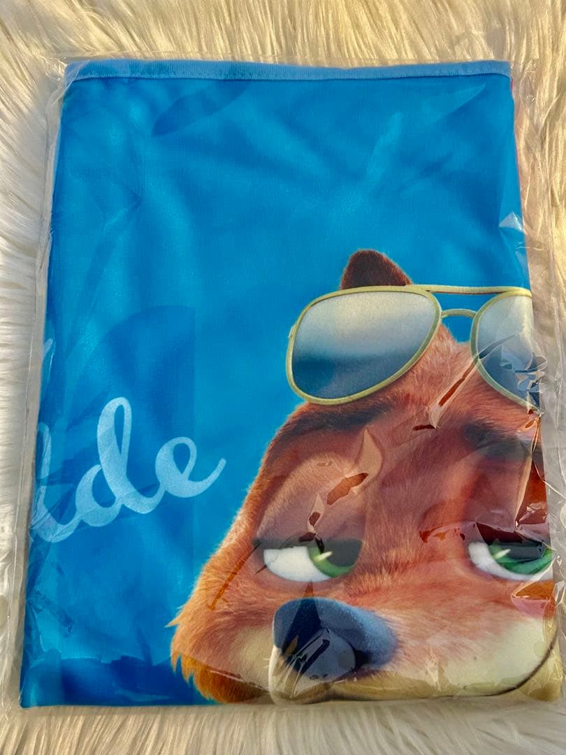 ズートピア 東京ばな奈 ブランケット ミニタオル ショルダーバッグ ピンバッジ