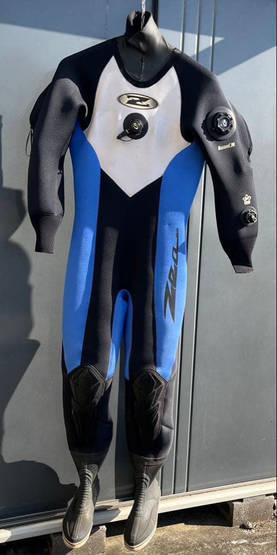 スキューバダイビング用　ドライスーツ　WORLD DIVE MasonicN