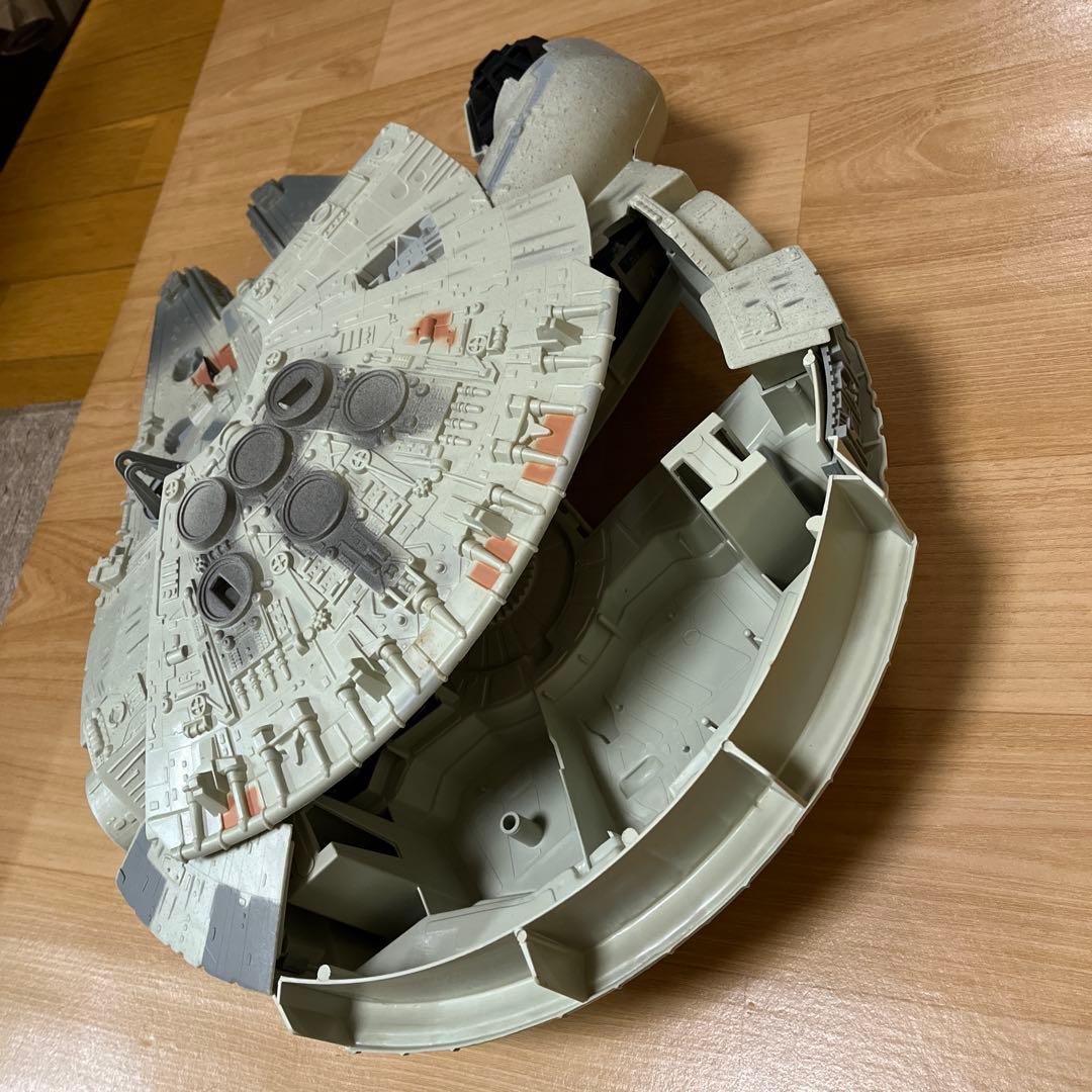 ケナー社製　 スター・ウォーズ ミレニアムファルコン